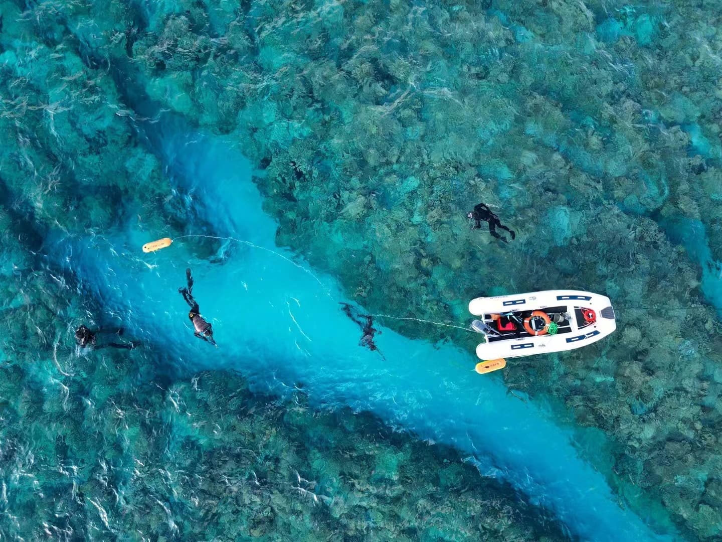 Desner Roll-Up Schlauchboot mit Luftboden